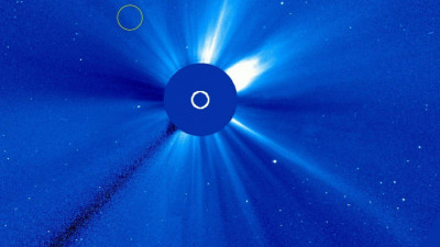 Межзвёздная комета ATLAS вошла в поле зрения величайшего охотника за кометами, но он её не увидел