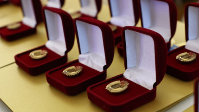 Александр Беглов утвердил список коллективов учреждений культуры, ставших обладателями ежегодной премии правительства Петербурга