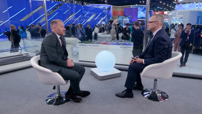 Председатель ЗакСа Петербурга Александр Бельский поздравил телеканал «Санкт-Петербург» с 15-летием