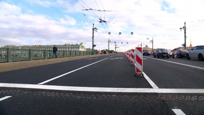 Александр Беглов: Ремонт Дворцового моста завершен с опережением графика