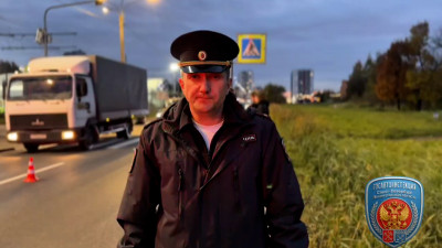 На Рябовском шоссе мотоциклист сбил девушку-подростка