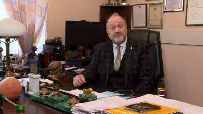 C юбилеем телеканал «Санкт-Петербург» поздравляет Сергей Шуб