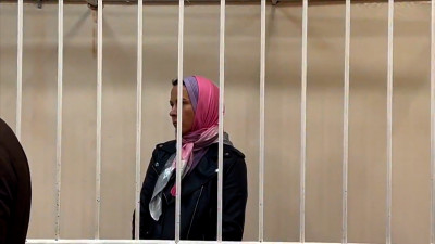 В Петербурге арестовали женщину, бросившую у мусорки коляску с младенцем