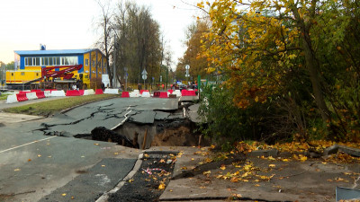 Жителей дома на 1-м Муринском эвакуировали из-за просадки грунта