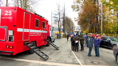 Как ведутся работы по ликвидации просадки грунта в Выборгском районе