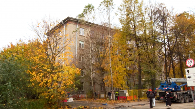 Заседание штаба, эвакуация жильцов и работа экстренных служб: как устраняют последствия просадки грунта в Выборгском районе