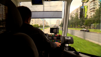 Александр Беглов поздравил работников автомобильного и городского пассажирского транспорта с профессиональным праздником