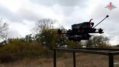 Операторы БПЛА группировки войск «Днепр» совершенствуют навыки управления FPV-дронами в Запорожской области