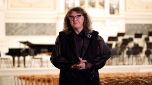 Нам 15 лет. Ольга Хомова, генеральный директор Государственной академической капеллы Санкт-Петербурга поздравляет Телеканал «Санкт-Петербург»