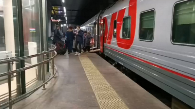 Закрыт вход на Ладожский вокзал с улицы Зольной: движение поездов осуществляется в штатном режиме