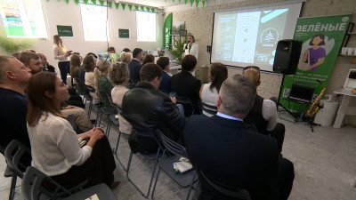 Экологические проблемы под контролем: в Петербурге заработала приёмная экоомбудсмена