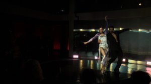 100 лет ар-деко. Перфоманс Дарьи Павленко и Олега Габышева на выставке студентов НИУ ВШЭ «Поворот времён»