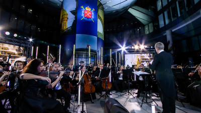 В Невской ратуше прошел необычный концерт: музыка Чайковского в стенах делового центра