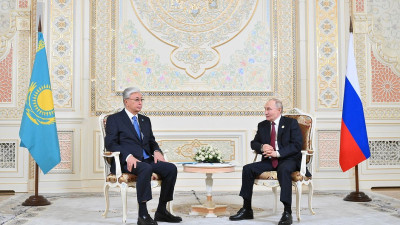 Владимир Путин провел встречу с президентом Казахстана