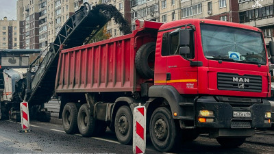 На Шлиссельбургском проспекте стартовал новый этап ремонта