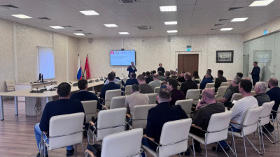 В рамках программы «Время героев Санкт-Петербурга» в ГАТИ прошел открытый урок для участников СВО