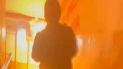 За поджог двери квартиры на Социалистической улице петербуржец получил 1 год и 6 месяцев условно