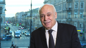 Нам 15 лет. Народный артист России Николай Буров поздравляет Телеканал «Санкт-Петербург»