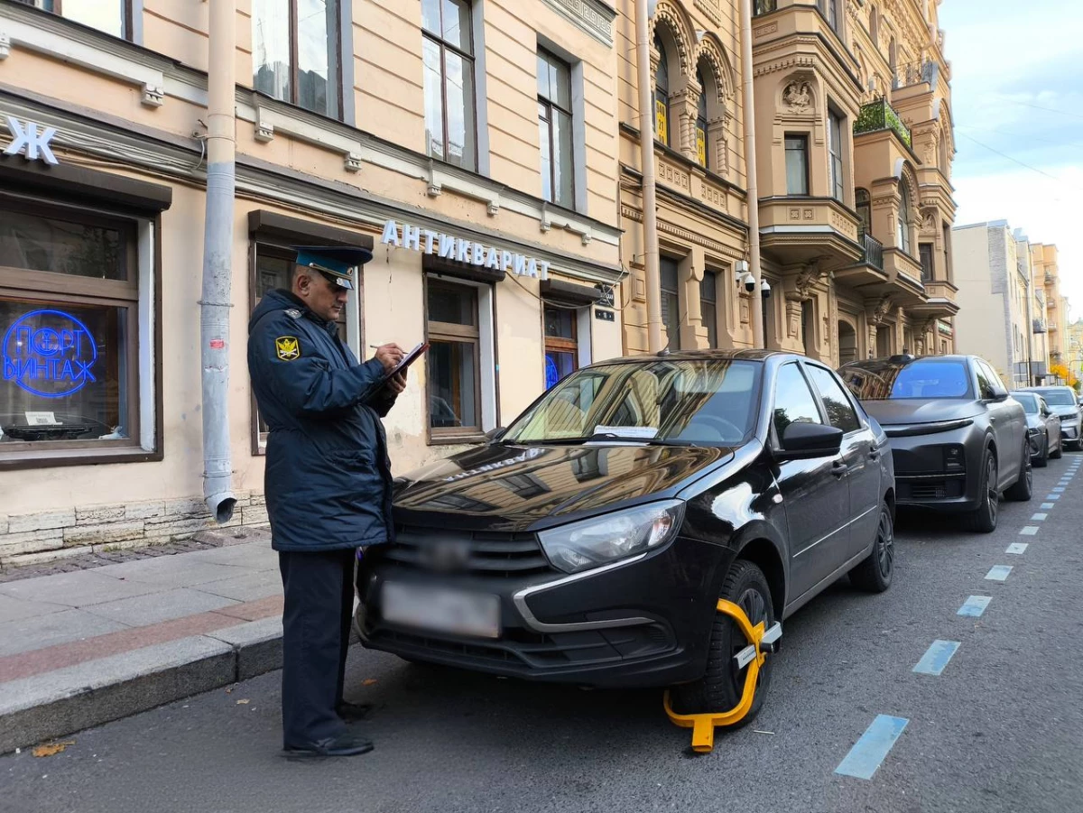 Петербуржец получил 2 млн рублей с управляющей компании за четыре потопа в квартире - tvspb.ru
