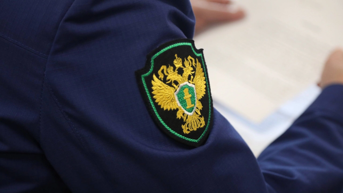 Жителю Кронштадта заморозили карты из-за полного тезки - tvspb.ru