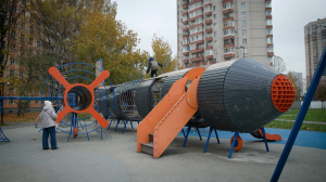 Микромодель мира для ребёнка: выбираем самую правильную, интересную и безопасную детскую площадку