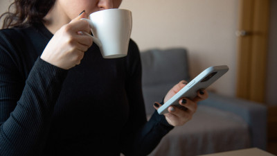 Исследование: большинство россиян придумывают отговорки, чтобы не встречаться с друзьями