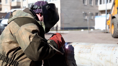 На улице Кораблестроителей завершили реконструкцию теплосети