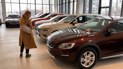 Введение новых правил утильсбора на легковые автомобили отложили с 1 ноября до 1 декабря