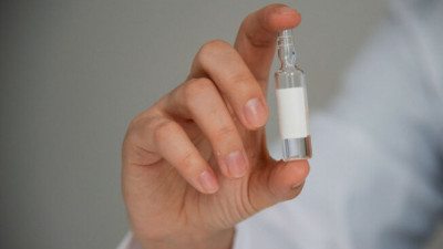 Для лечения рака в Петербурге в 2026 году начнут производить вакцину из иммунных клеток