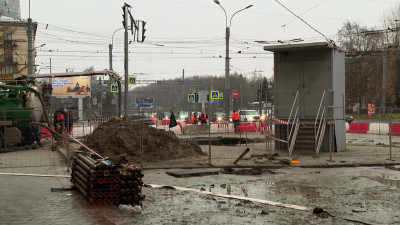 Прокуратура провела проверку после прорыва на проспекте Энгельса – возбуждено уголовное дело