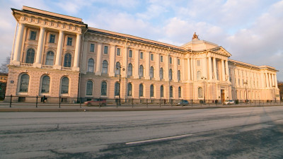 17 ноября — 268 лет со дня основания Российской Академии художеств