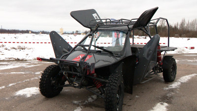 Петербургские конструкторы представили быстроходный багги для нужд участников СВО