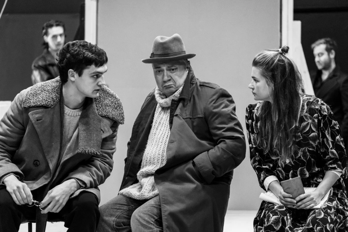 Театр им. Ленсовета представит спектакль «Старший сын» по пьесе Александра Вампилова - tvspb.ru