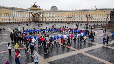 Спектакли, экскурсии, творческие мастер-классы: как Северная столица готовится отметить День народного единства в 2025 году