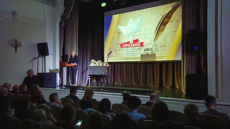 Александр Беглов: Петербург в 20-й раз чествует лауреатов премии городского правительства в области журналистики – лидеров медийного цеха и хранителей традиций петербургских СМИ