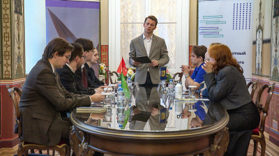 Молодые представители политических партий обсудили методы и подходы донесения информации до сверстников