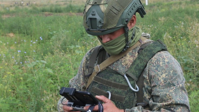 Александр Беглов поздравил петербуржцев с 107-летием со дня образования военной комендатуры