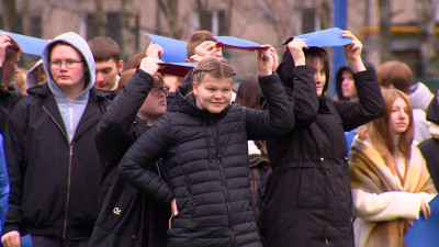 В Петербурге устроили флешмоб к 70-летию метрополитена