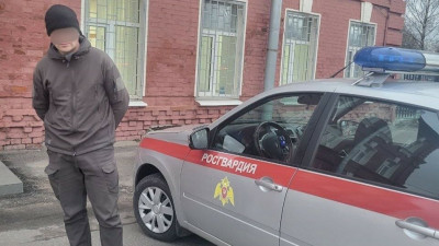 В Петербурге Росгвардия задержала вора-рецидивиста, найденного системой «Безопасный город»