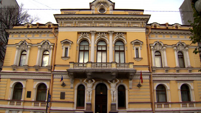 Семейные истории и новые жизни: 60 лет Дворцу «Малютка»