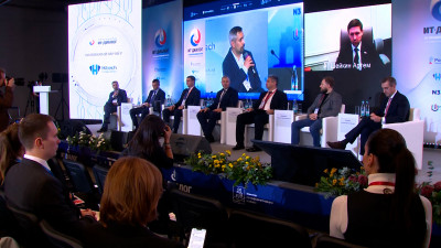 ИИ, кибербезопасность, цифровизация: что ждет участников XII Международного форума «ИТ-Диалог»