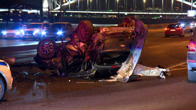 Полиция выясняет обстоятельства смертельного ДТП на Малоохтинской набережной