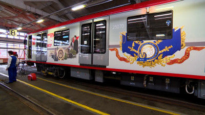 Юбилейный состав к 70-летию метро вышел на маршрут