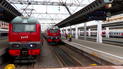 В Ленобласти вагоны с щебнем сошли с рельсов