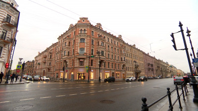 Александр Беглов рассказал о ходе реставрации зданий на Невском проспекте