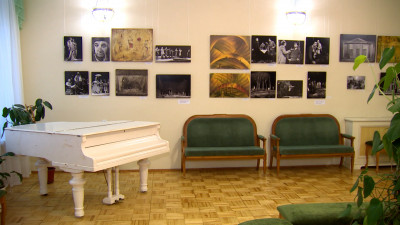 В Петербурге открылась выставка о творческом тандеме Товстоногова и Кочергина