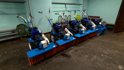 Евгений Разумишкин проверил готовность коммунальщиков к зиме в Василеостровском районе