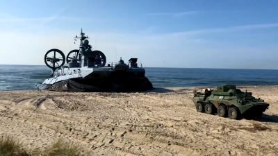 Александр Беглов поздравил морских пехотинцев с профессиональным праздником