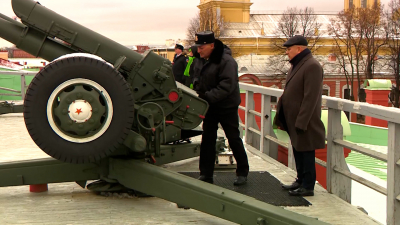 Полуденный залп прозвучал в честь гостей с Кубы