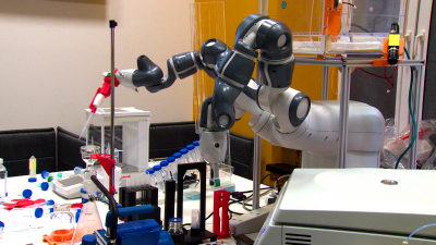 Александр Беглов: Петербургским организациям выделят 14 млн рублей на развитие медицинских технологий